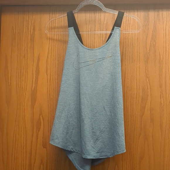 Nike Dri-Fit women's small running workout tank - Picture 1 of 7